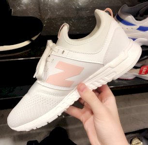 **SPOIL MY FEET**