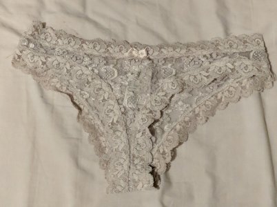 Cream lace panties + photo