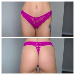 Pink Lace Thong ♡