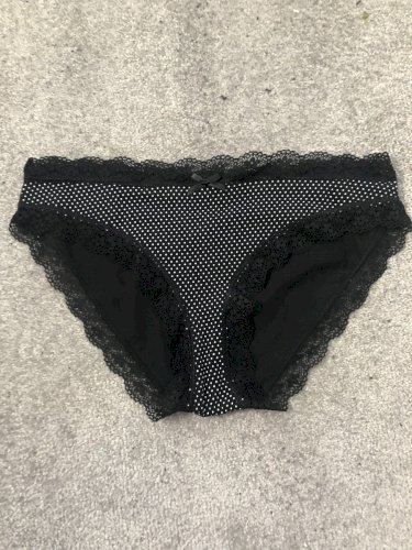 Worn black with white spots full back cotton panties