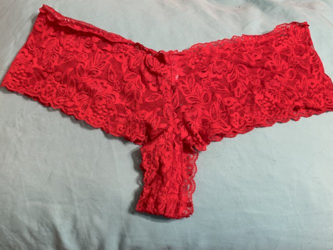 Red Lace Cheeky